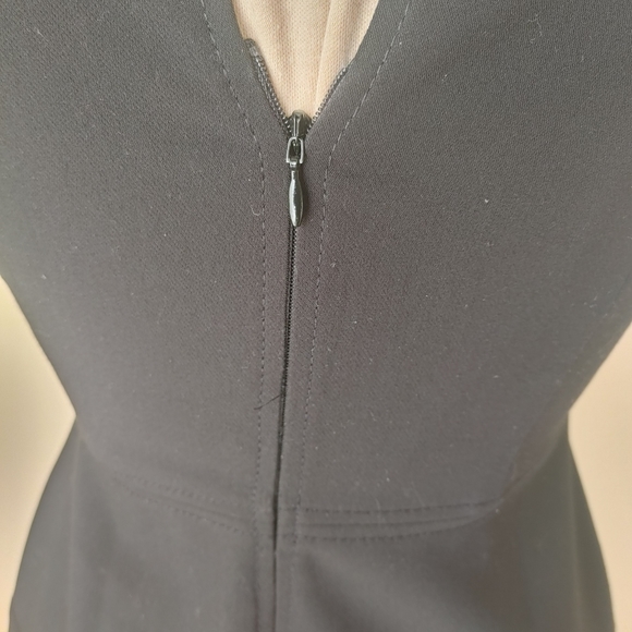 Banana Republic A-Line LBD - Picture 5 of 10